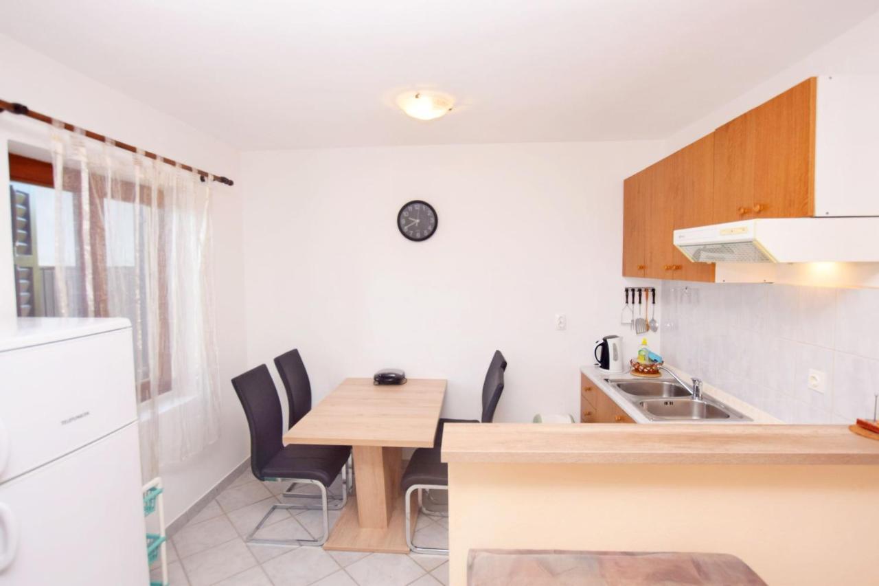 Apartments Keti Нин Экстерьер фото