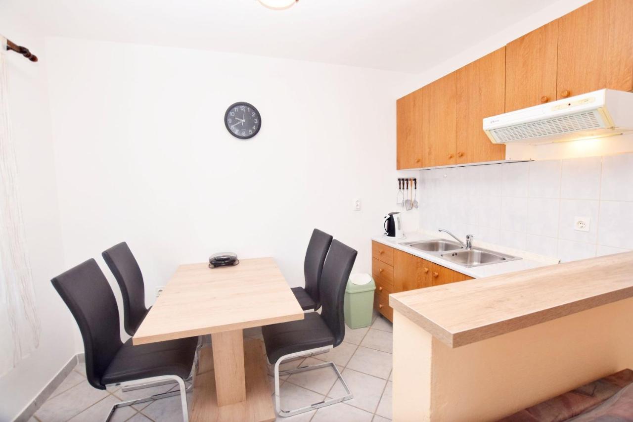 Apartments Keti Нин Экстерьер фото