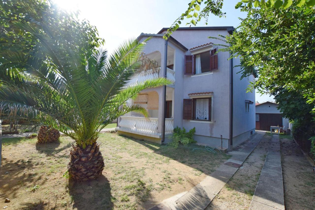 Apartments Keti Нин Экстерьер фото